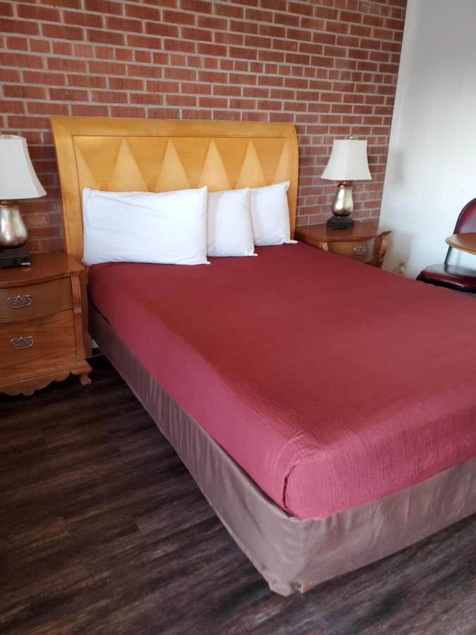 Ontario Inn Экстерьер фото
